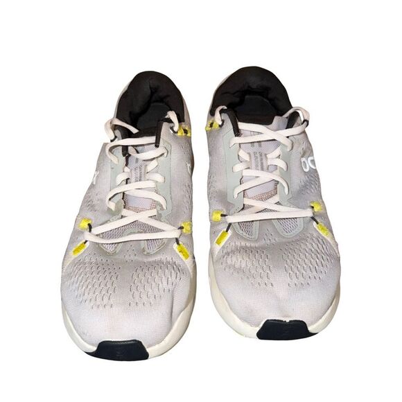 On Running Light Gray and Yellow Athletic Shoes size 8.5 main image 4